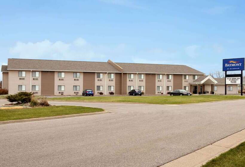 هتل Baymont By Wyndham Sioux Falls North,i 29,russell St, Airport