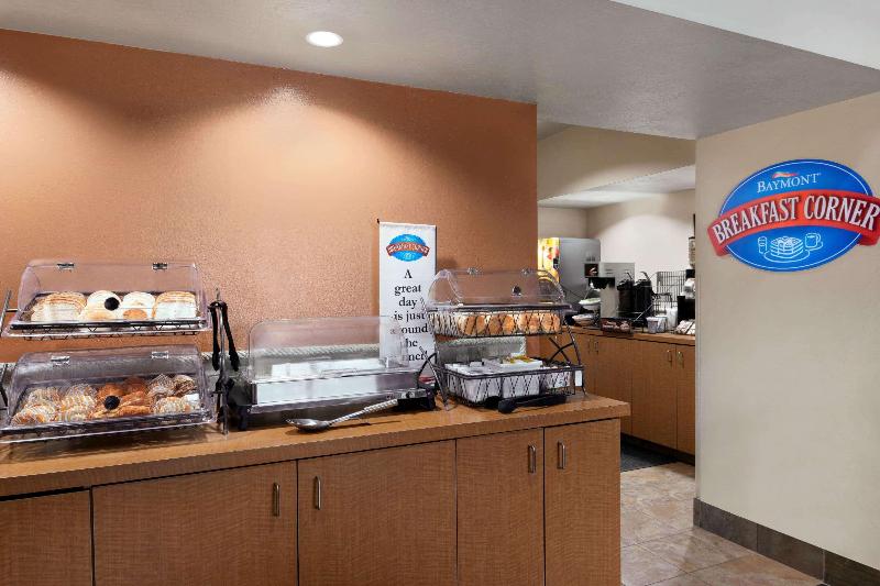 هتل Baymont By Wyndham Sioux Falls North,i 29,russell St, Airport