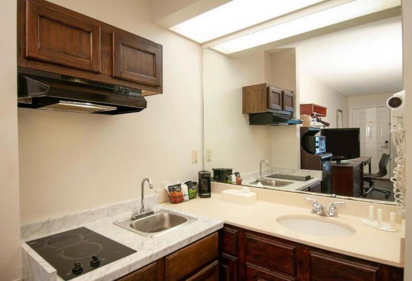 هتل Baymont By Wyndham Tuscaloosa