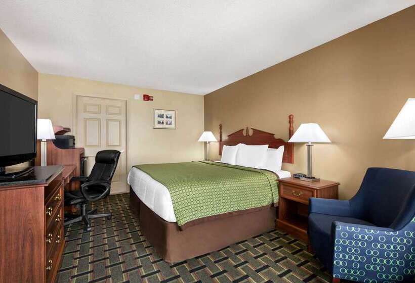 هتل Baymont By Wyndham Warner Robins