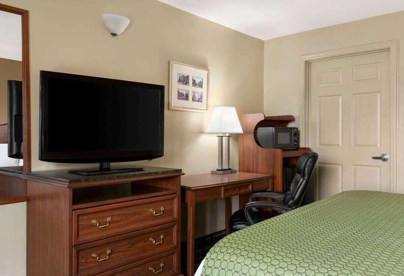 هتل Baymont By Wyndham Warner Robins