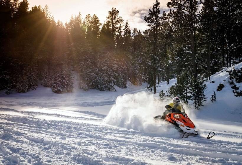 هتل Best Western Black Hills Lodge