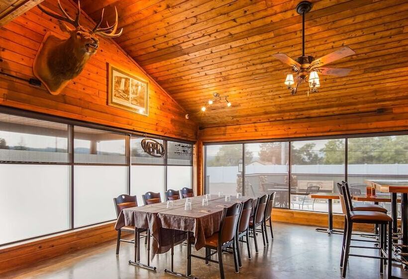 هتل Best Western Black Hills Lodge