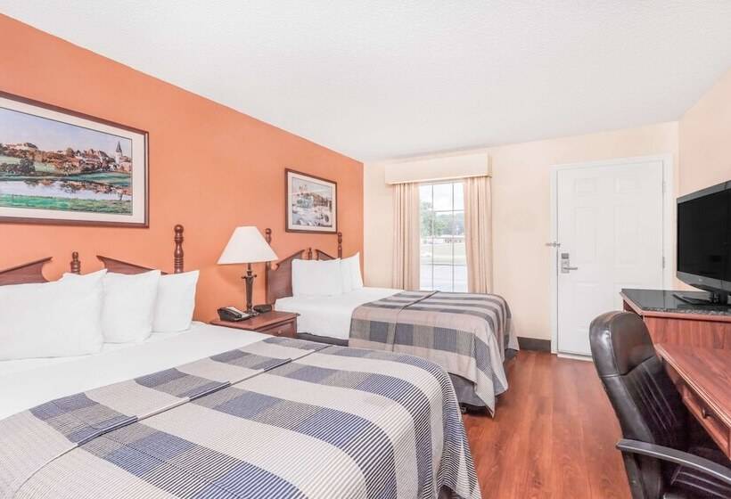 فندق Days Inn By Wyndham Americus