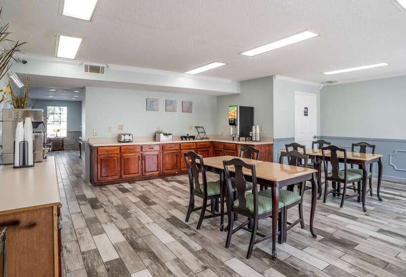 هتل Econo Lodge