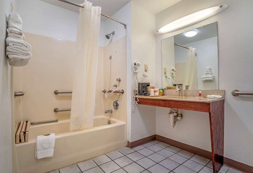 هتل Econo Lodge