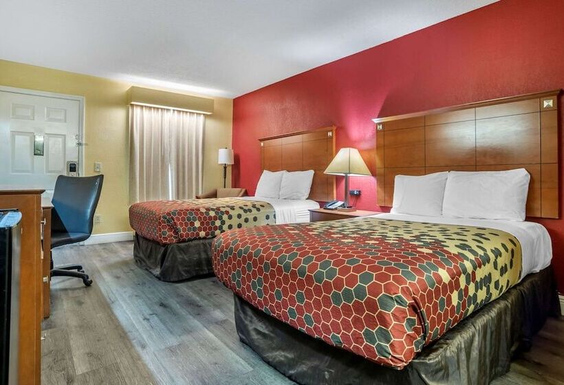 هتل Econo Lodge