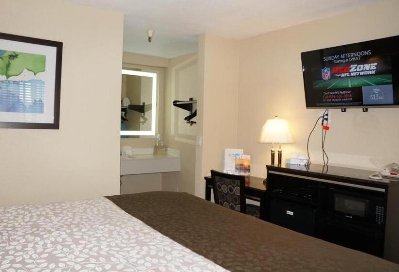 هتل Executive Inn