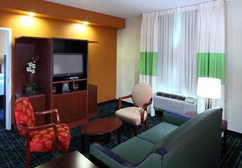 هتل Fairfield Inn & Suites By Marriott San Francisco San Carlos