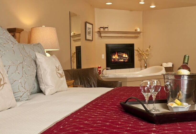 هتل Inn On The Creek