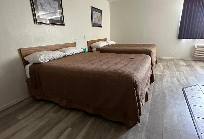 בית מלון כפרי Jolly Roger