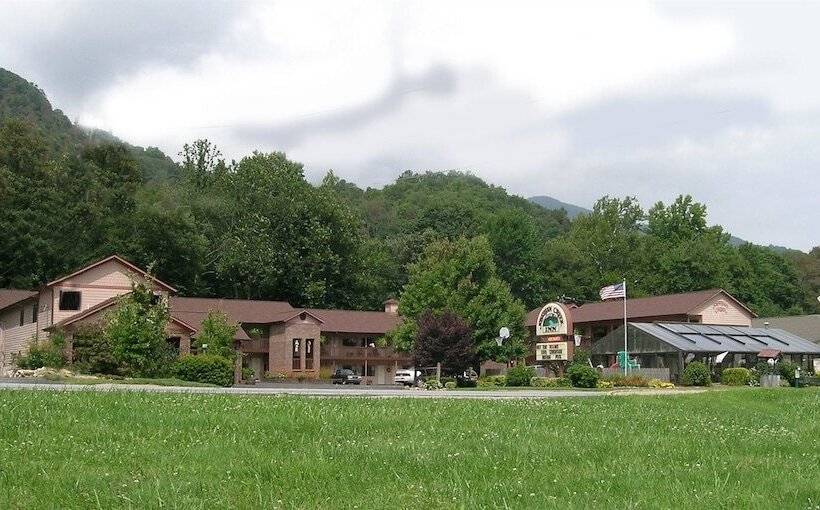 هتل Jonathan Creek Inn And Villas