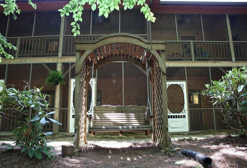 هتل Jonathan Creek Inn And Villas