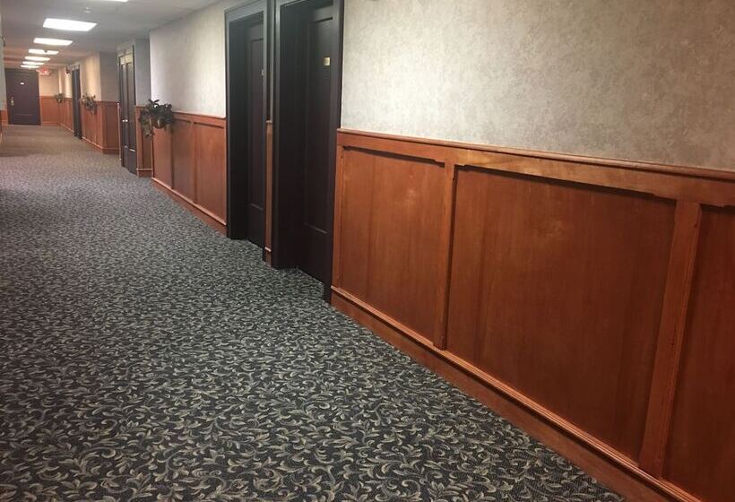 Отель Kalispell Grand