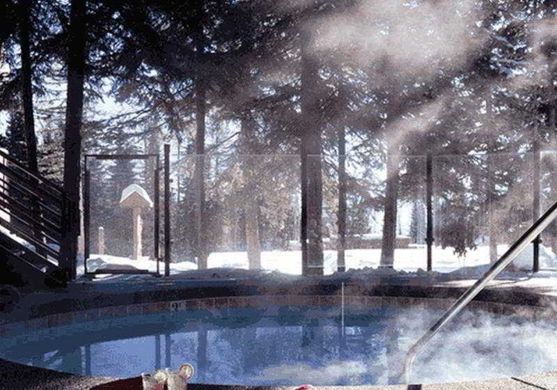 فندق Kandahar Lodge At Whitefish Mountain Resort