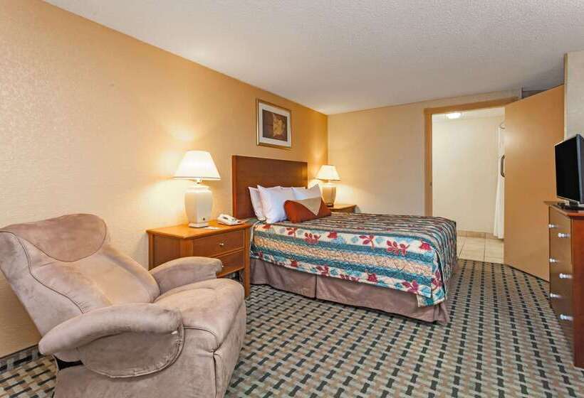 فندق Knights Inn  Seymour In