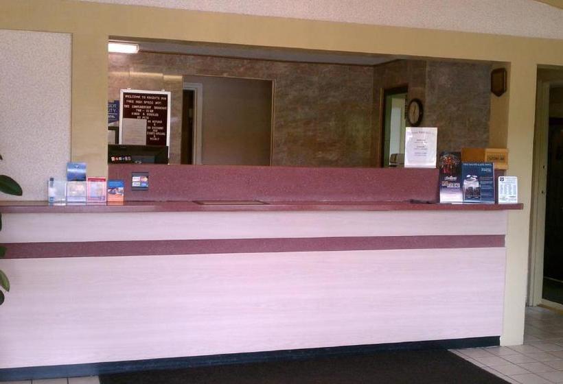 호텔 Knights Inn Toledo West