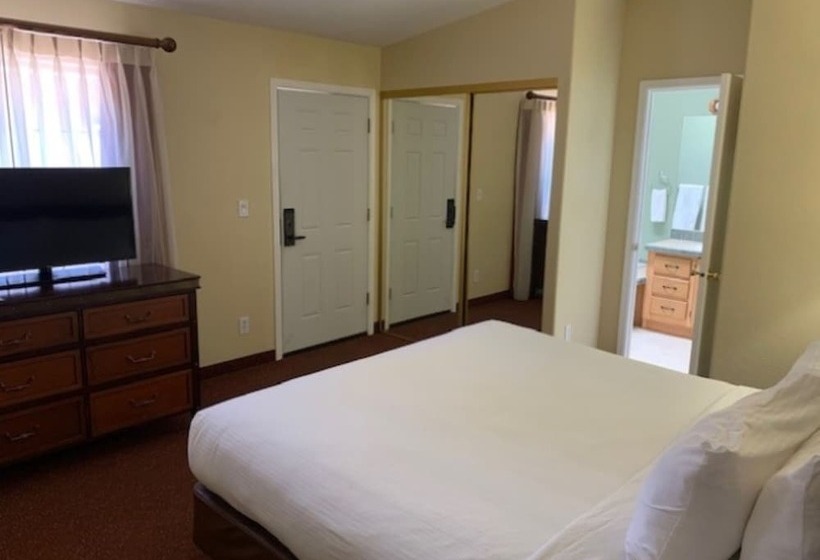 هتل Kohl S Ranch Lodge