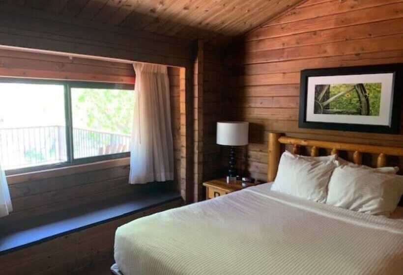 هتل Kohl S Ranch Lodge