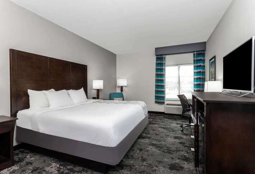 호텔 La Quinta By Wyndham Columbus Edinburgh