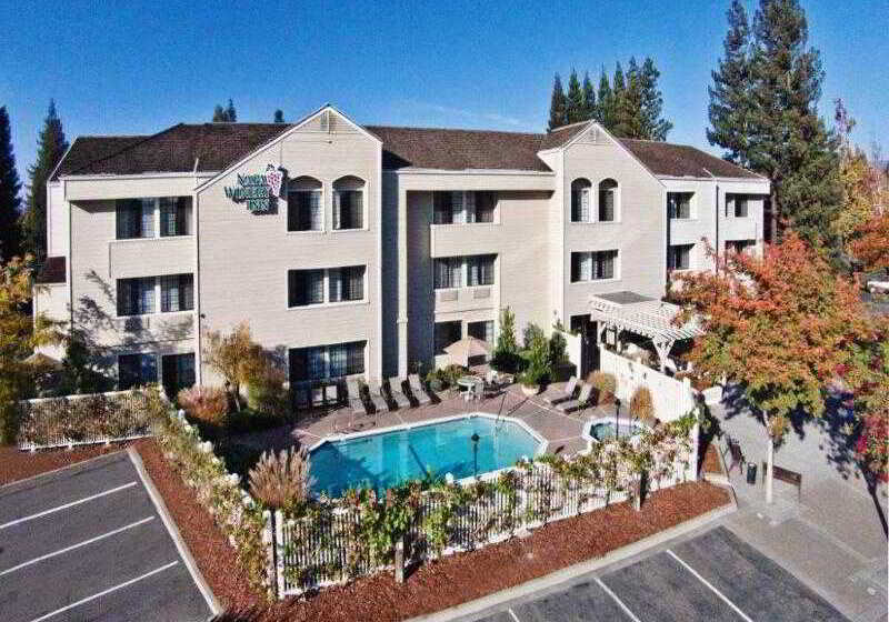 هتل Napa Winery Inn