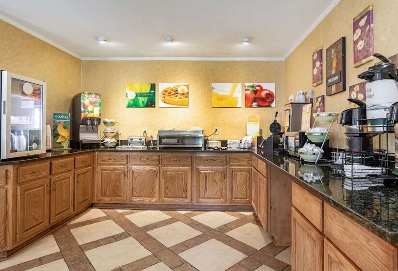هتل Quality Inn Rome South