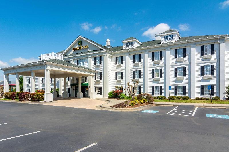 هتل Quality Inn Rome South