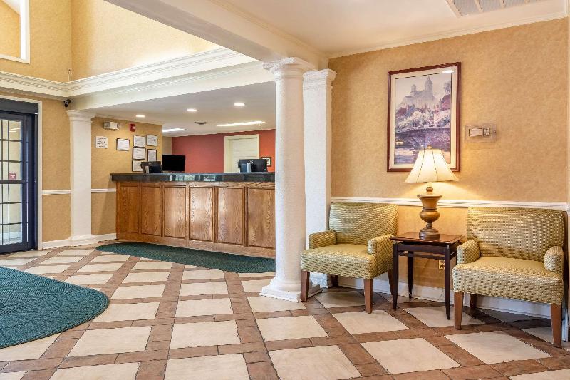 هتل Quality Inn Rome South