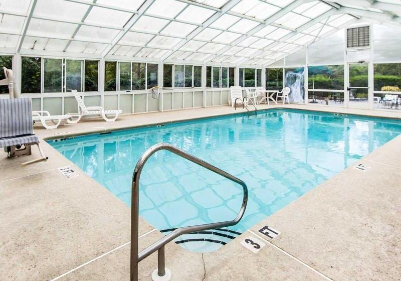 هتل Quality Inn Rome South