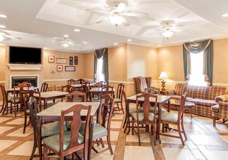 هتل Quality Inn Rome South