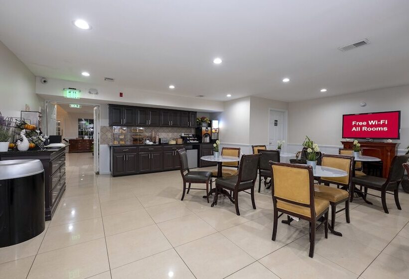 ホテル Red Roof Inn & Suites Wilson