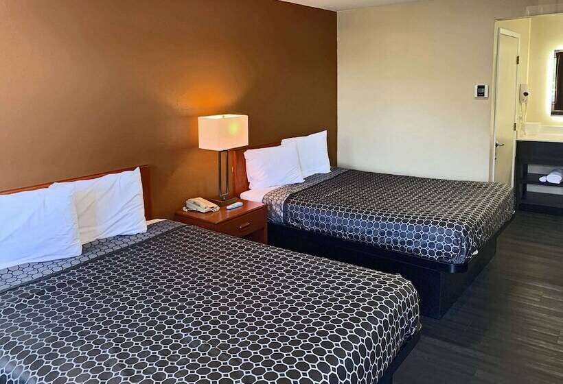 فندق Rodeway Inn Sacramentouniversity Area