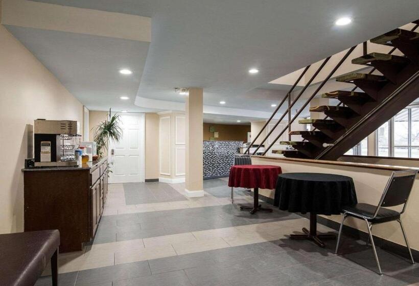 هتل Rodeway Inn
