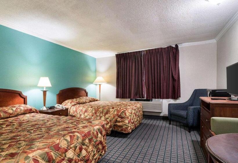 هتل Rodeway Inn