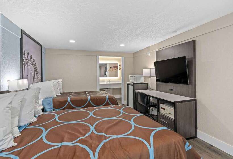 호텔 Super 8 By Wyndham Kissimmee Orlando