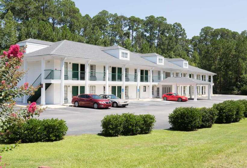 Hotel Super 8 By Wyndham Statesboro