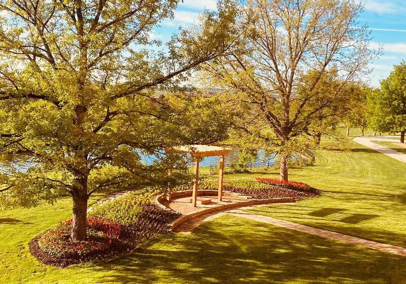 Отель The Inverness Denver, a Hilton Golf & Spa Resort
