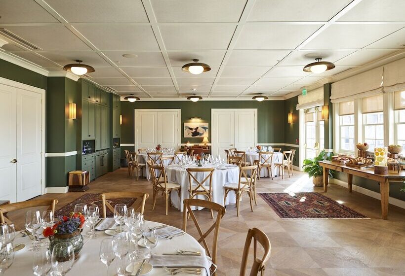 ホテル The Lake House On Canandaigua