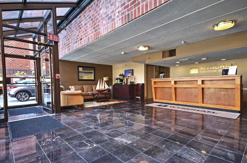 هتل Club Wyndham Inn On The Harbor