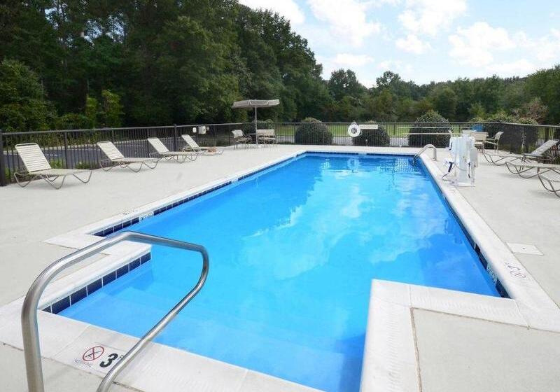 مُتل Holiday Inn Express Hopewell   Fort Lee Area, An Ihg