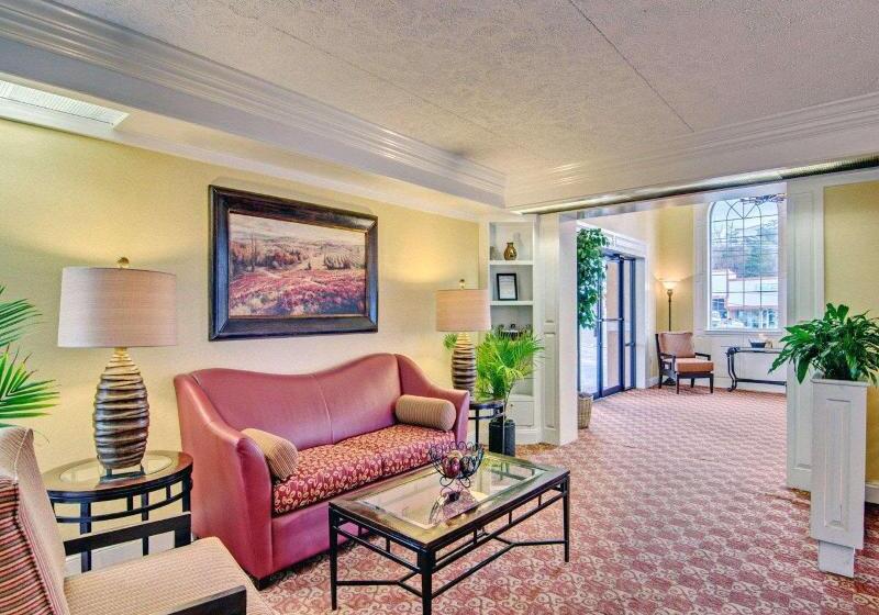 汽车旅馆 Quality Inn Near Martinsville Speedway