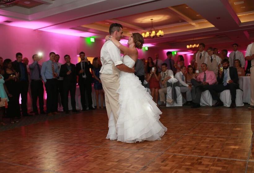 استراحتگاه Lodge Geneva National