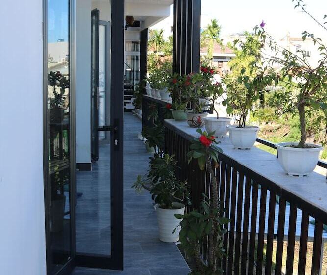 تختخواب و صبحانه Green Garden House