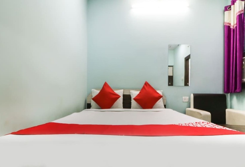 Flagship Hotel Neelkanth