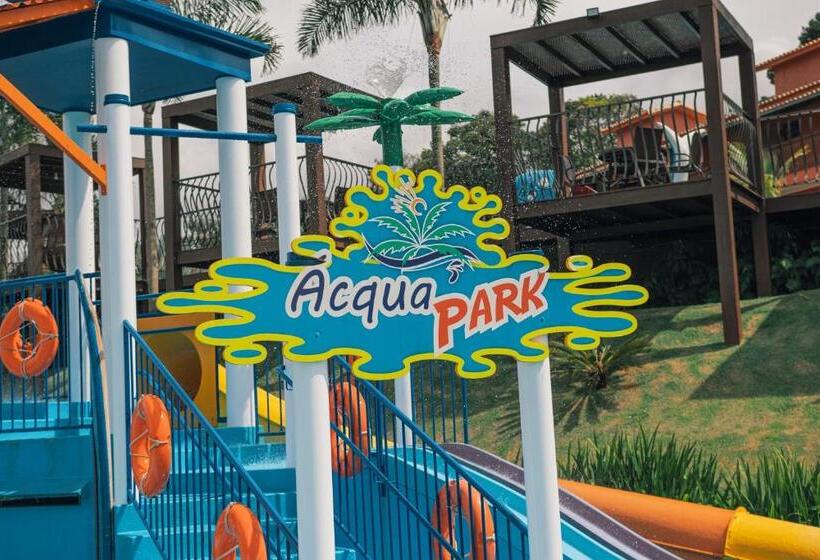 هتل Escarpas Resort