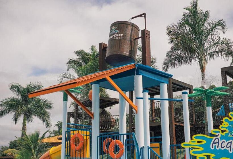 هتل Escarpas Resort