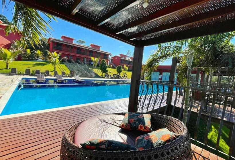 هتل Escarpas Resort