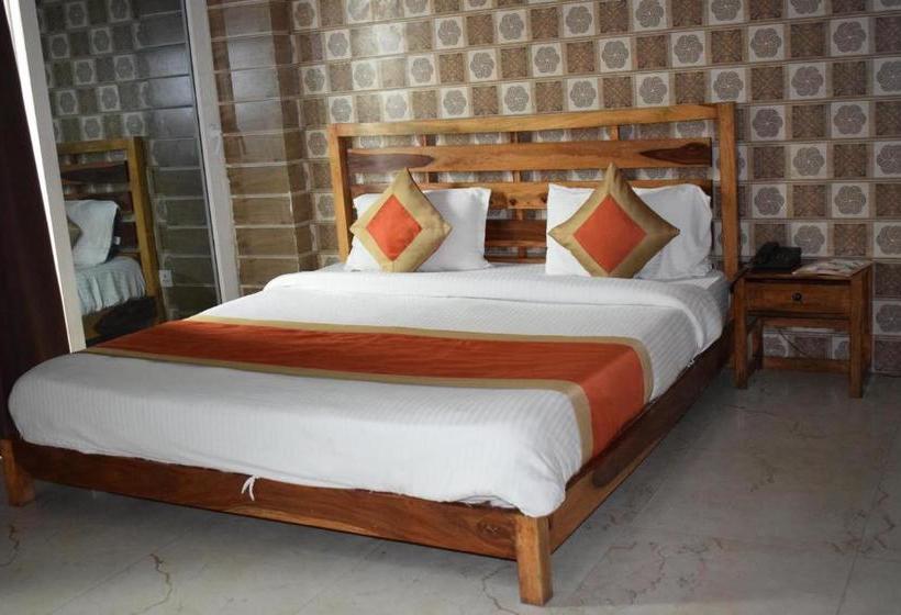 فندق Palm Tree Sector 31