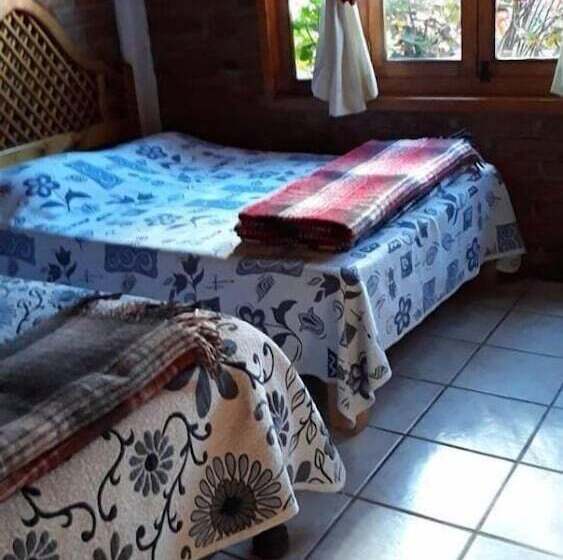 هتل Posada De Los Reyes