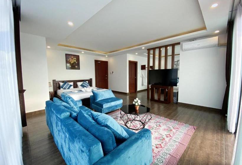 هتل Serene Premier Vangvieng